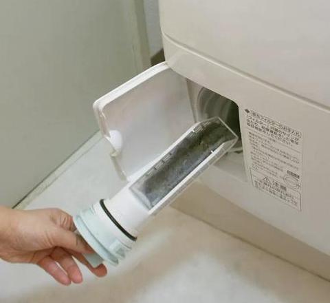 滚筒洗衣机毛絮收集器在哪里