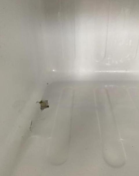 冰箱内壁破裂怎么办？快速修复指南