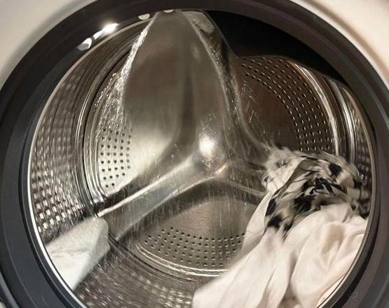 滚筒洗衣机洗衣服咋洗不干净