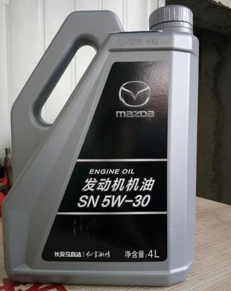 吉利远景机油选择指南：5W40与5W30对比及保养建议