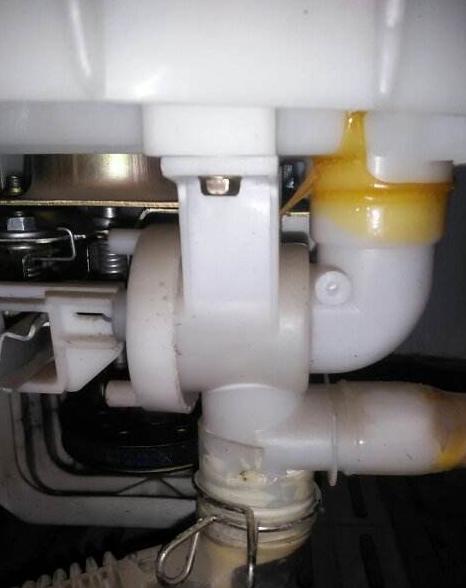 全自动洗衣机使用注意水管未关会有哪些影响？