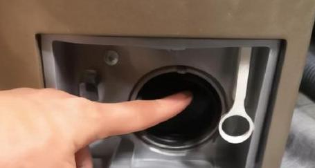 滚筒洗衣机排水不畅？6个原因+解决方法大揭秘